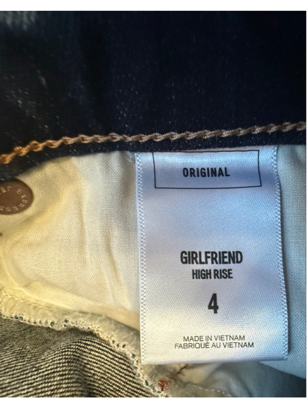 EXPRESS Blue Distressed High Rise Girlfriend Jeans Size 4 NWT - Picture 10 of 14